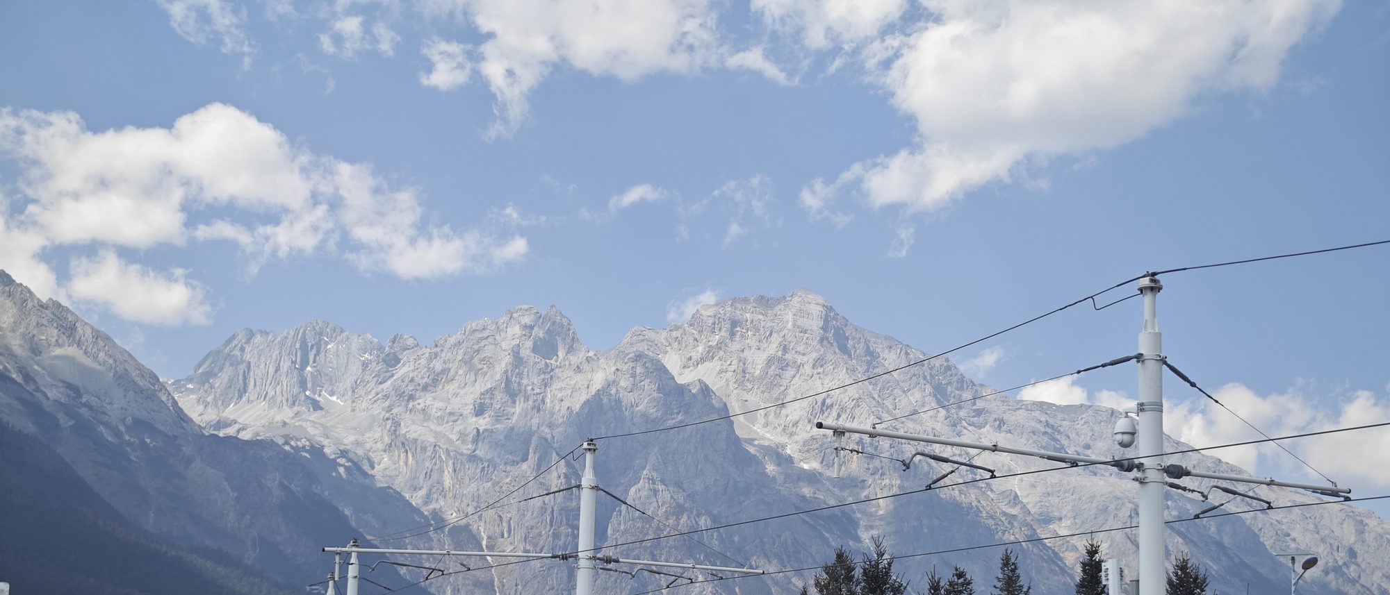 丽江雪山下的古城味道